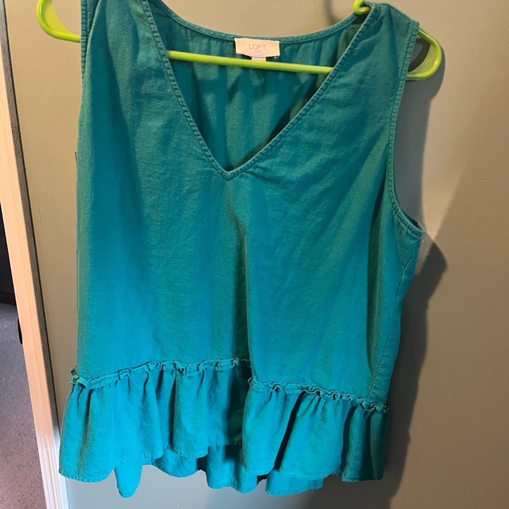 Loft tank top. Very durable fabric